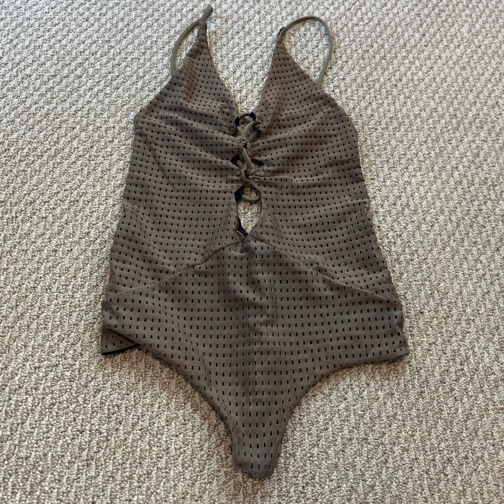 ACACIA swim